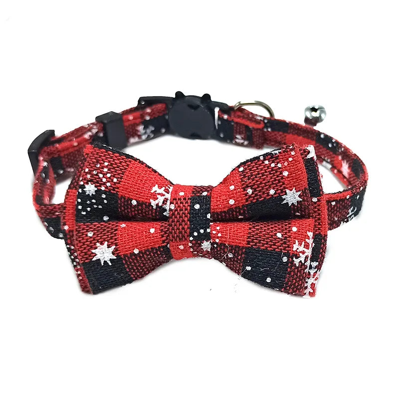 Plaid Christmas Breakaway Cat Collar with Bow Tie & Bell – Adjustable Holiday Pet Collar for Cats & Small Dogs