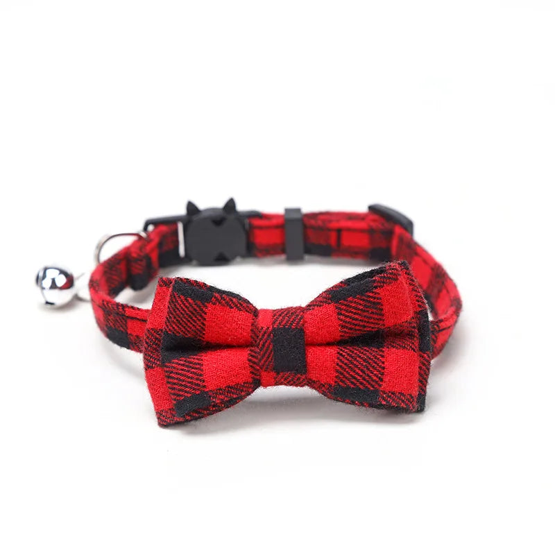 Plaid Christmas Breakaway Cat Collar with Bow Tie & Bell – Adjustable Holiday Pet Collar for Cats & Small Dogs